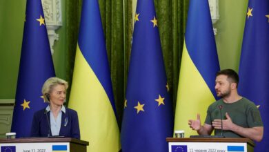 Reformas en justicia, corrupción y oligarcas: la carrera de obstáculos que Ucrania debe recorrer para entrar en la UE
