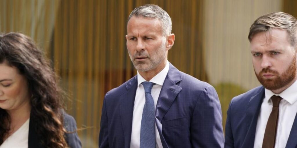 Ryan Giggs dimite como seleccionador de Gales