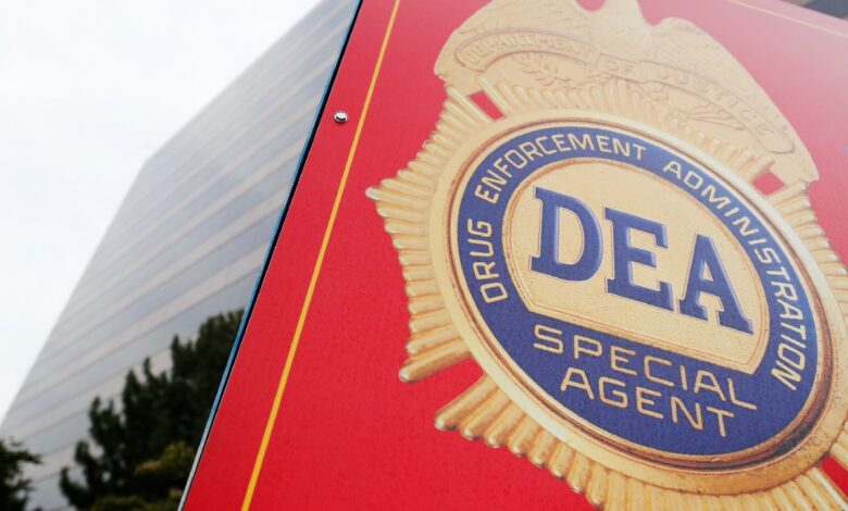 SRE debe proporcionar documento de notificación a la DEA sobre cierre de la unidad antinarcóticos en México: INAI