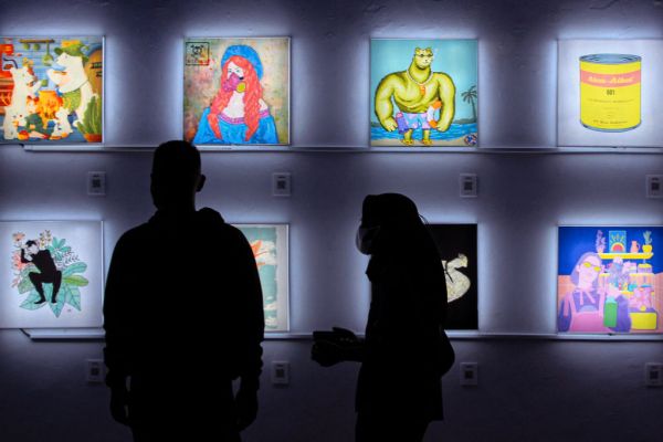 Salesforce se sumerge en las criptomonedas con la nueva nube NFT