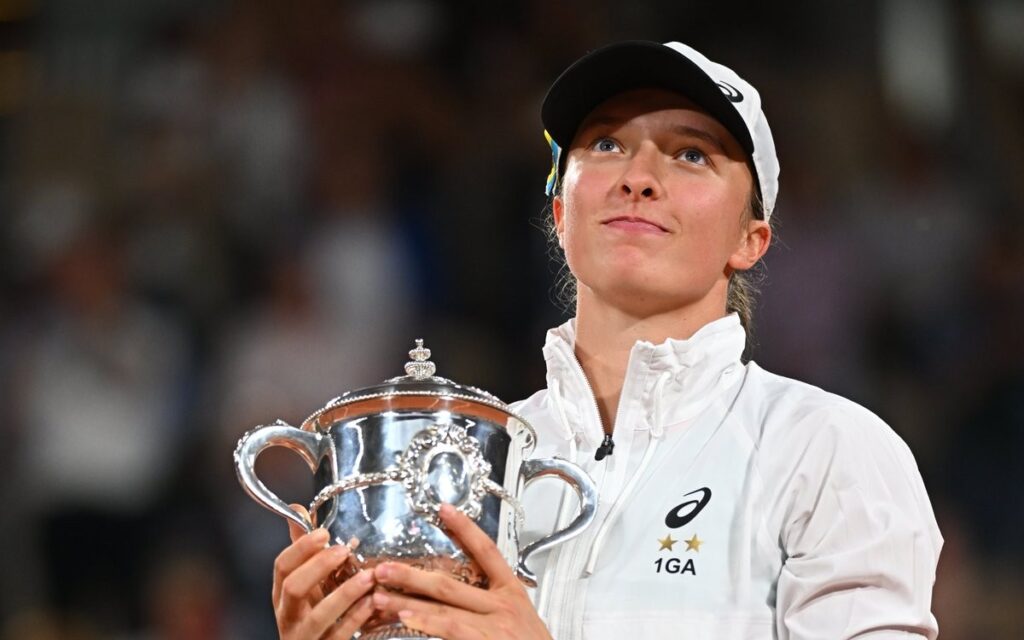 Se corona Iga Swiatek en Roland Garros 2022 | Video