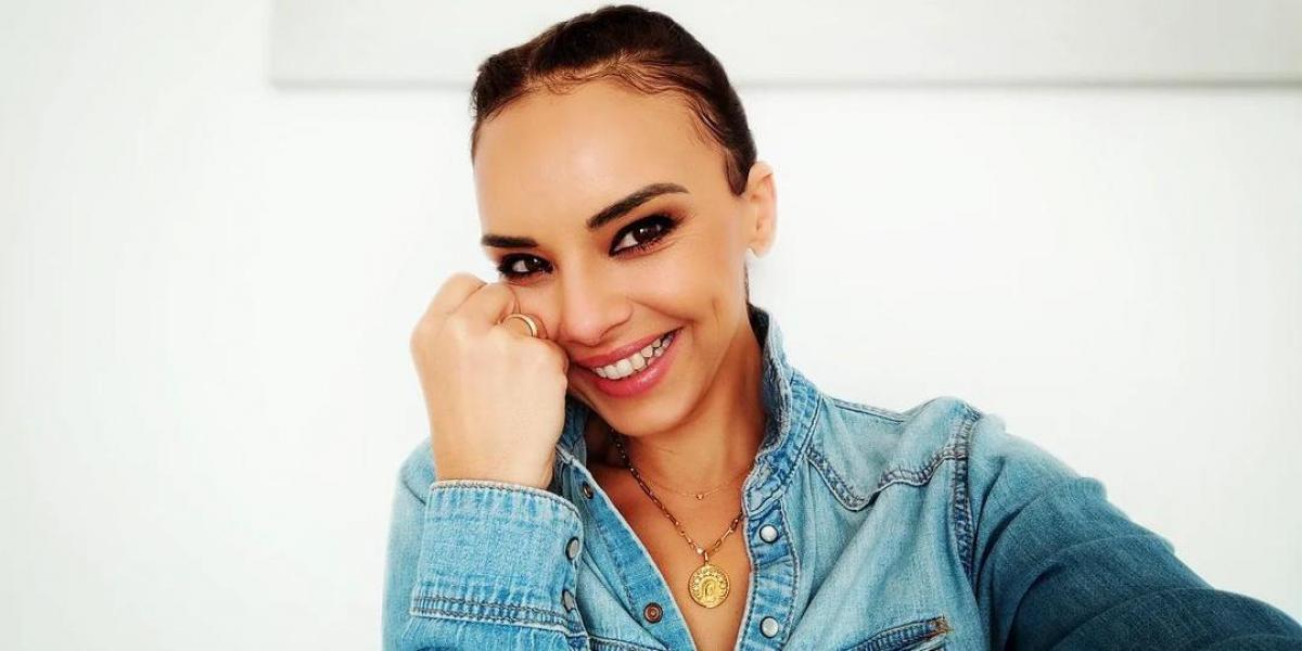 Se filtran las fotos de Chenoa con sus dos vestidos de novia