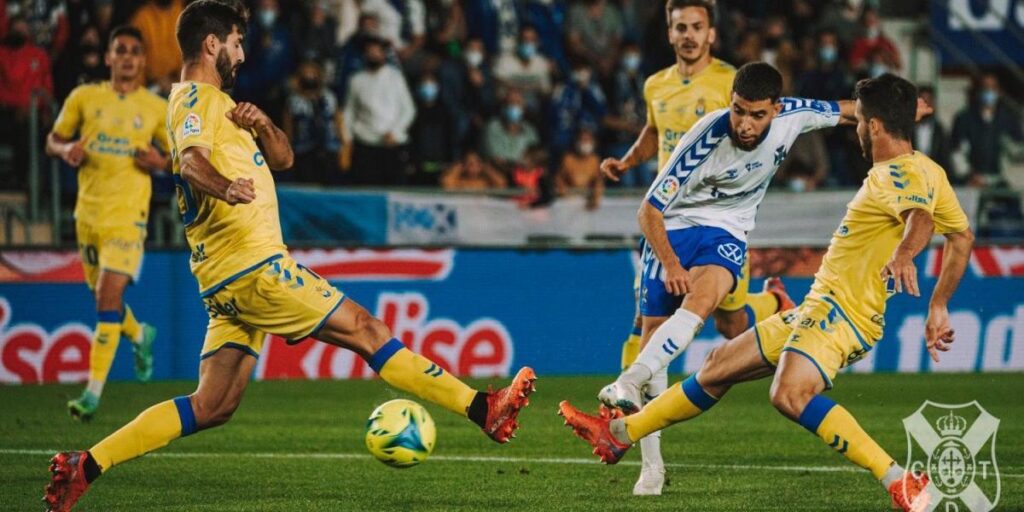 Tenerife - Las Palmas, en directo | LaLiga Smartbank