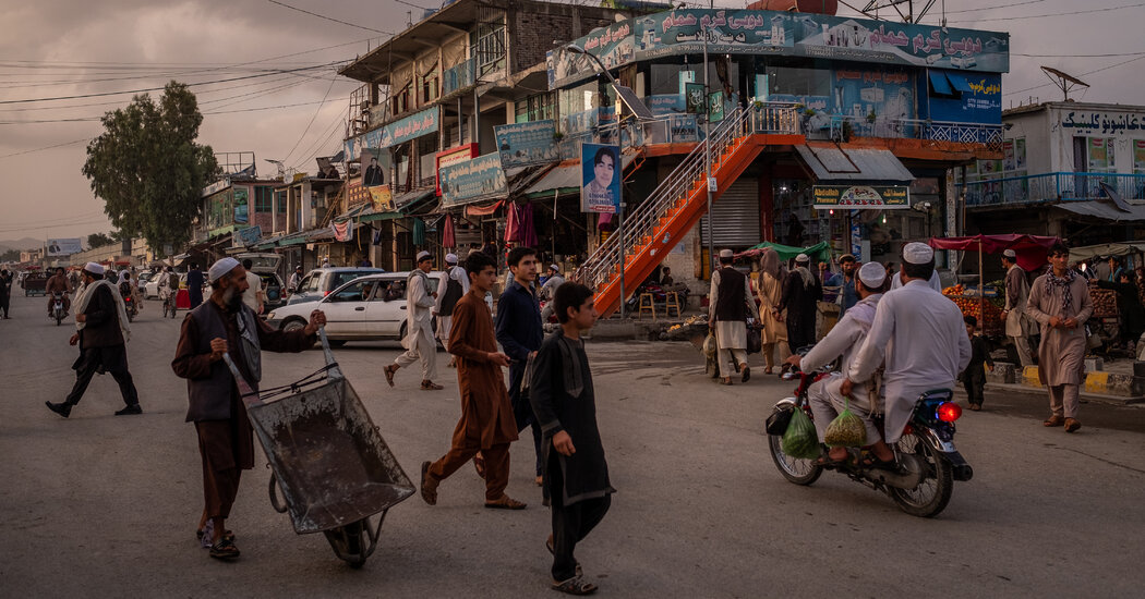 Terremoto en Afganistán mata a 920 personas, dice funcionario