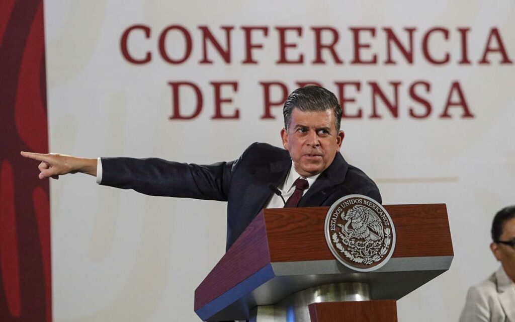 Titular de Profeco hace negocios con sus delegados; crea hotel boutique, inmobiliaria y constructora