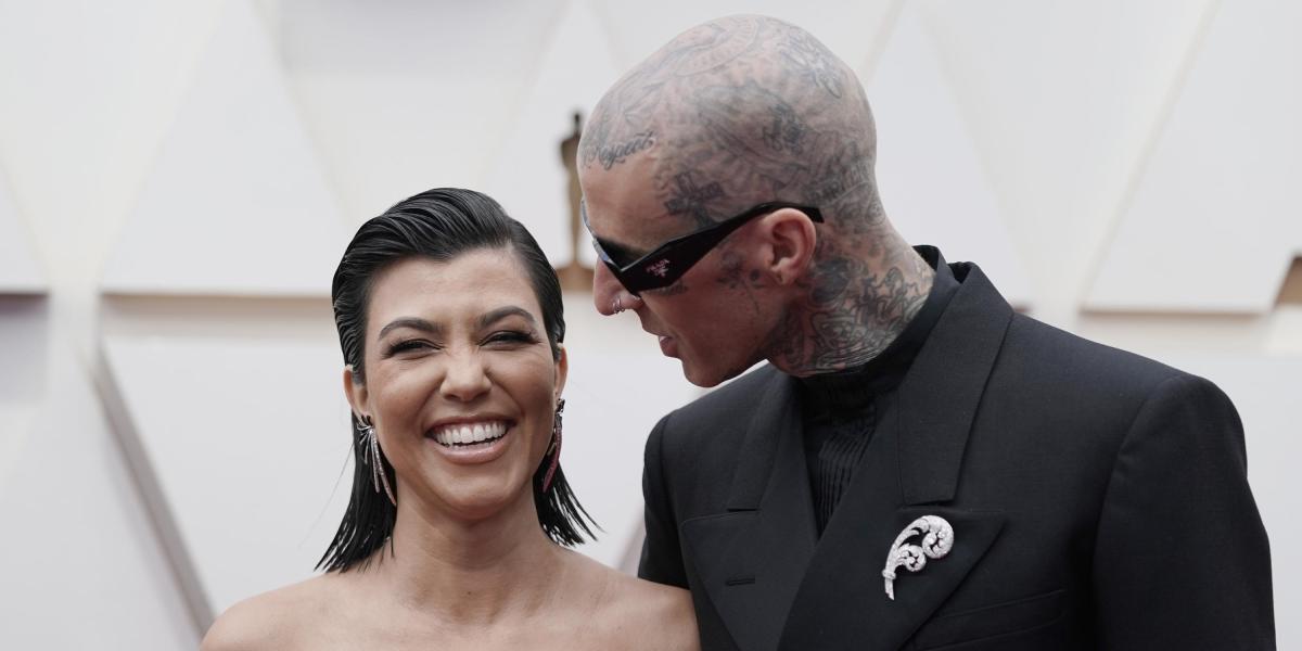 Travis Barker, marido de Kourtney Kardashian, hospitalizado de urgencia