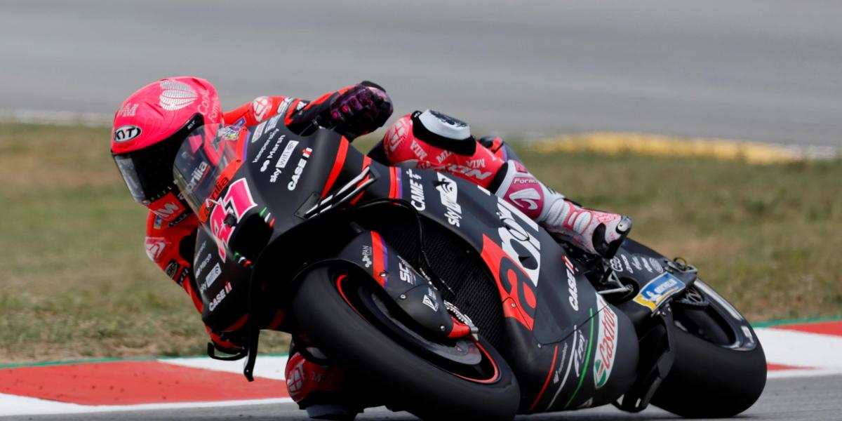 Un Aleix Espargaró de récord se lleva los libres en Montmeló