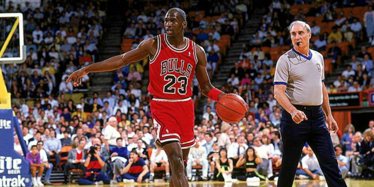 Un millón de dólares por un cromo de Michael Jordan