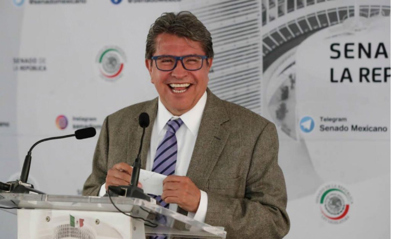 Un sinsentido, moratoria constitucional de la oposición: Monreal