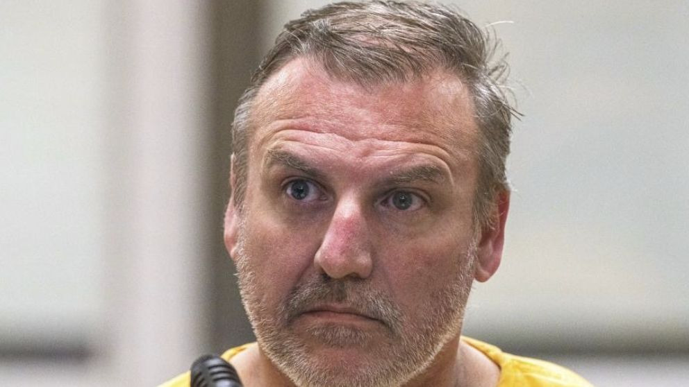 Una tarjeta SD tirada en la calle ayuda a resolver un asesinato