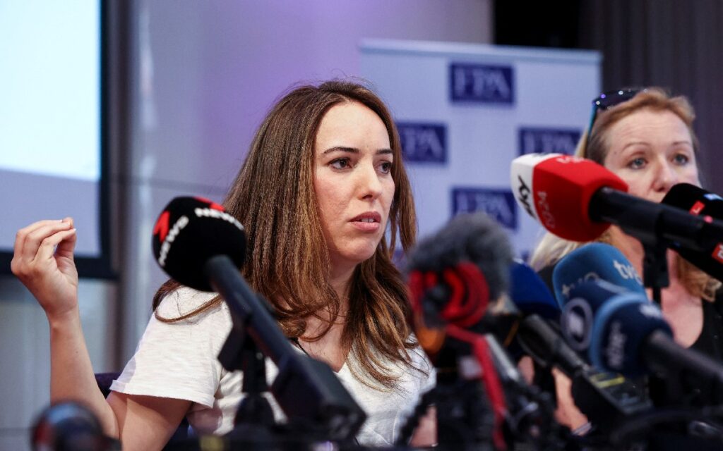 "Vamos a pelear", aseguró Stella, esposa de Julian Assange tras decisión de extradición | Video