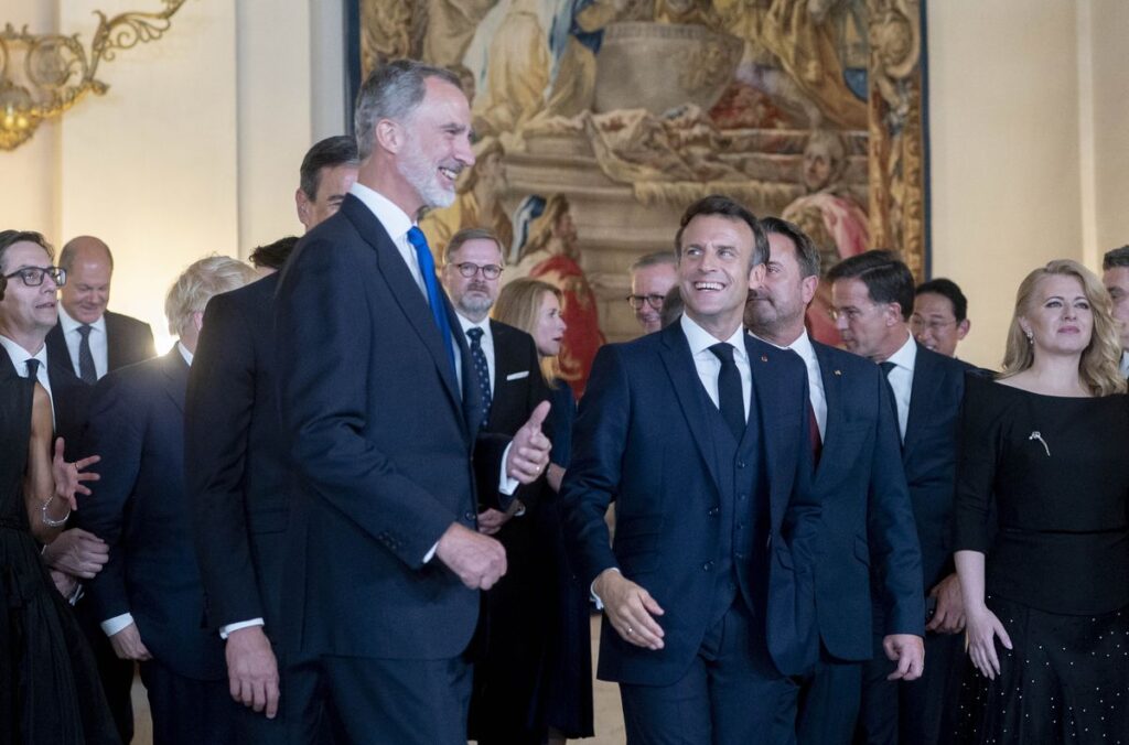 Vídeo | Las imágenes, las anécdotas y los gestos en la cena de gala ofrecida por los Reyes