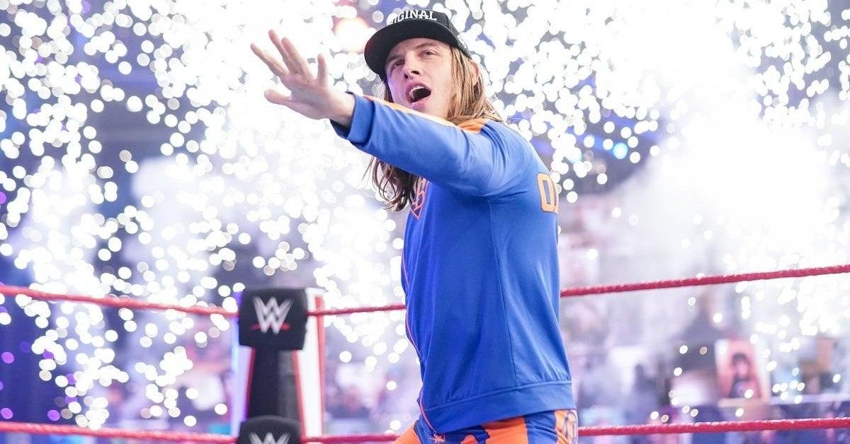 WWE revela el épico entrenamiento Money in the Bank de Riddle