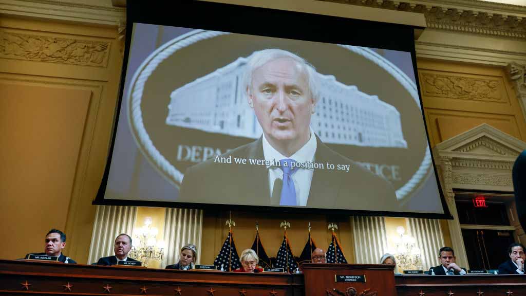 cómo el Departamento de Justicia enfrentó la presión de Trump