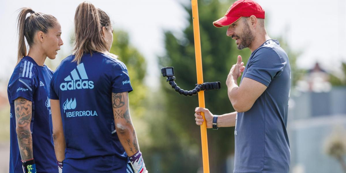 "¿Jenni? No sé cuánto dinero ganará, solo me interesa que esté bien"