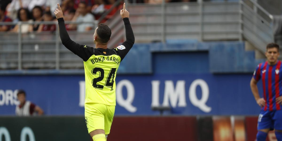 ¡Golazo de Borja García en Ipurua!