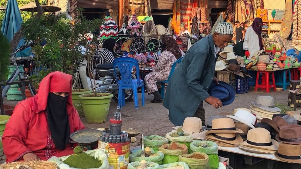 ¿Qué no hacer? Evita estos gestos en tu viaje