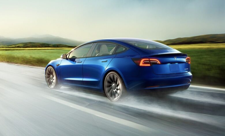 ¿Qué tan rápido es un Tesla Model 3? Aceleración y velocidad máxima, explicados