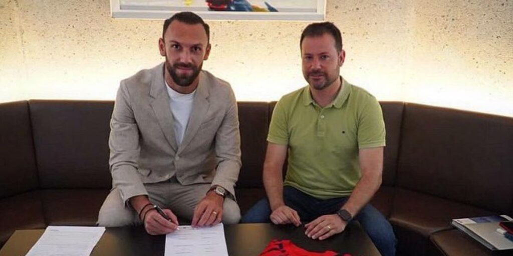 ¡Al fin, Muriqi ya es del Mallorca!