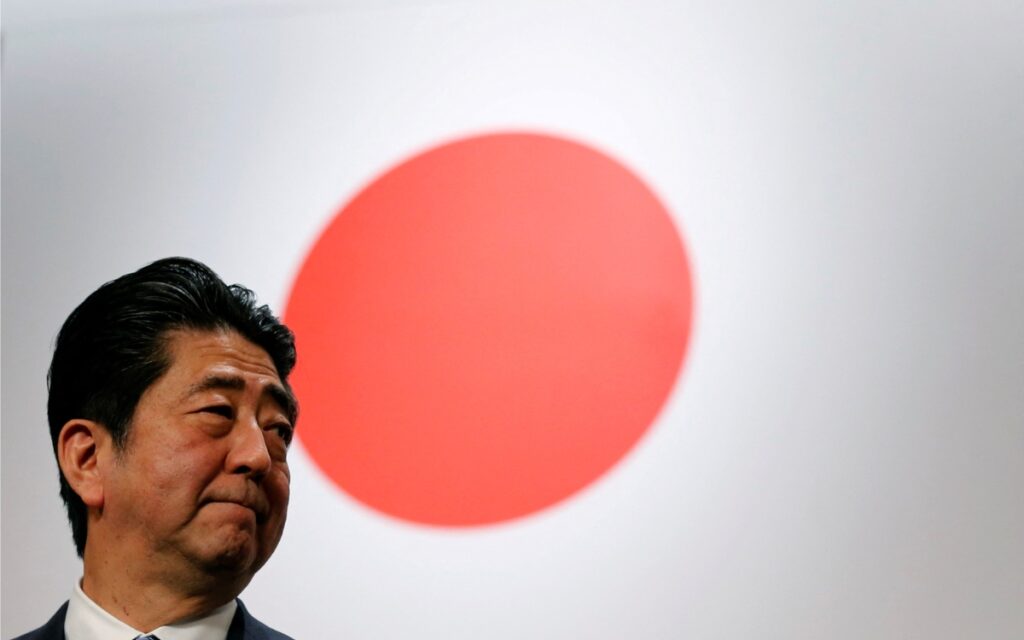 ¿Quién es Shinzo Abe, exprimer ministro japonés atacado? | Perfil