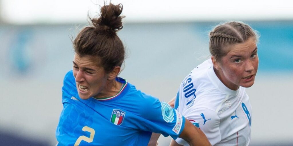 1-1: Italia empata frente a Islandia en un partido en el que mereció más