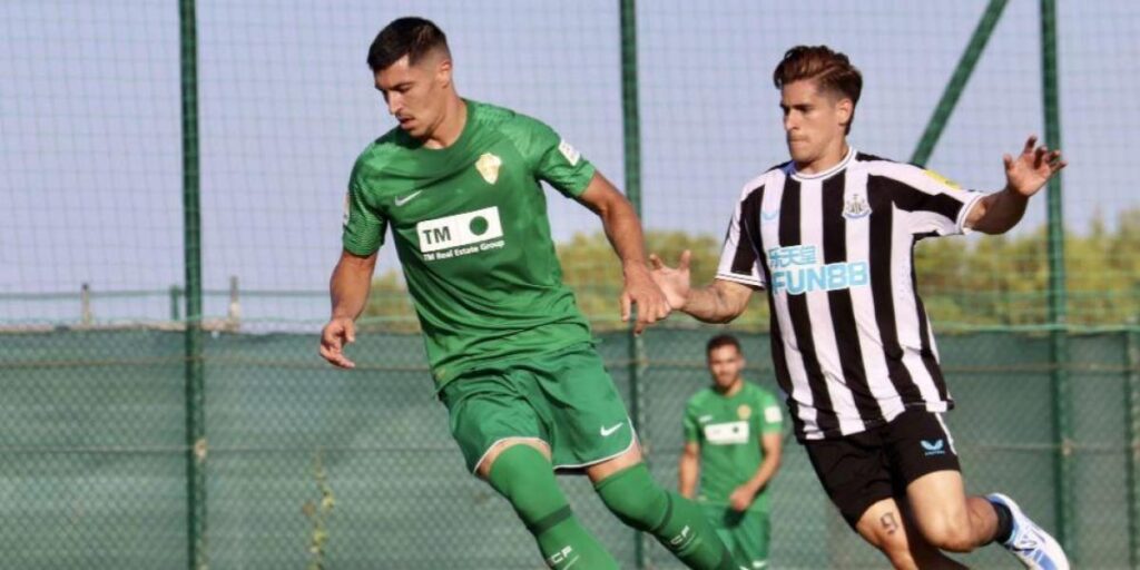 1-2: El Elche cae en su estreno en la pretemporada ante el Newcastle Sub-23