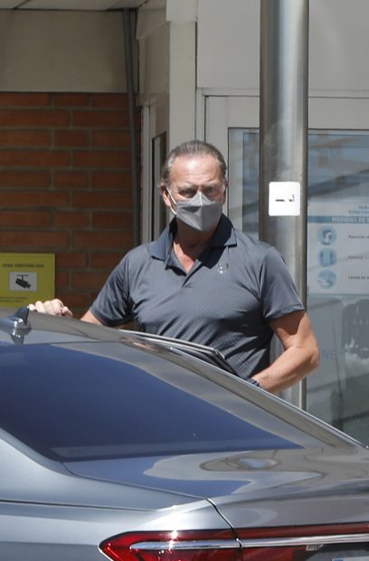 Bertín Osborne llegando a la Clínica Ruber de Madrid / Gtres