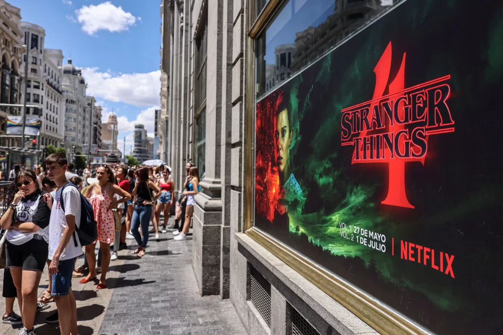 experiencia de cosas extrañas netflix