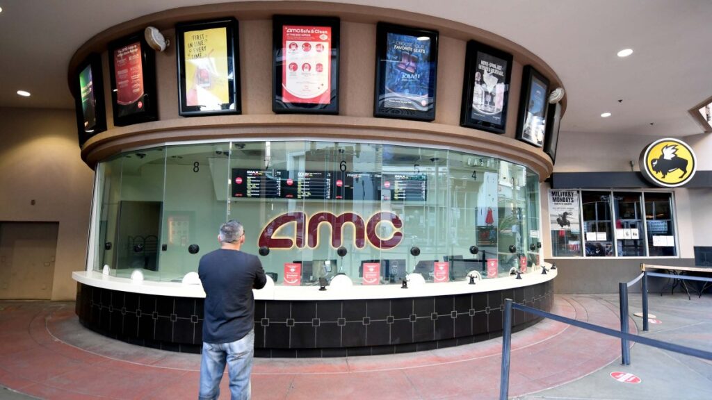 ¡Al cine por $5! AMC Theatres vuelve a traer los martes de descuento