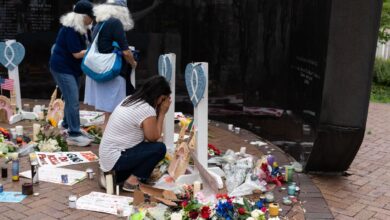 así fue como unos extraños salvan a niño en pleno tiroteo de Highland Park