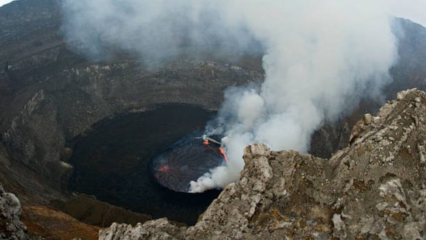 volcanes erupción