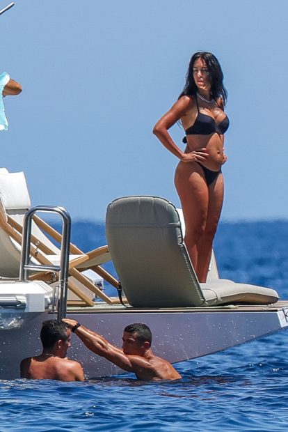 Georgina Rodríguez de vacaciones / Gtres