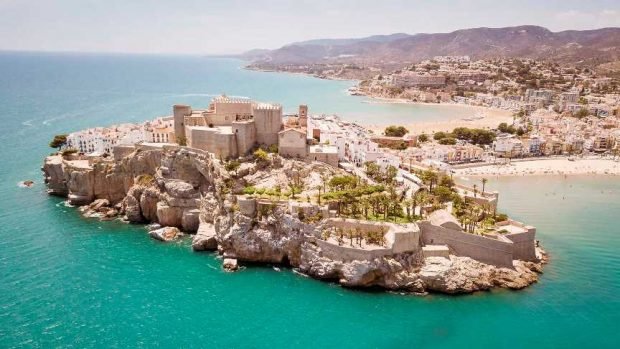 5 pueblos con encanto por el Mediterráneo para relajarte en verano