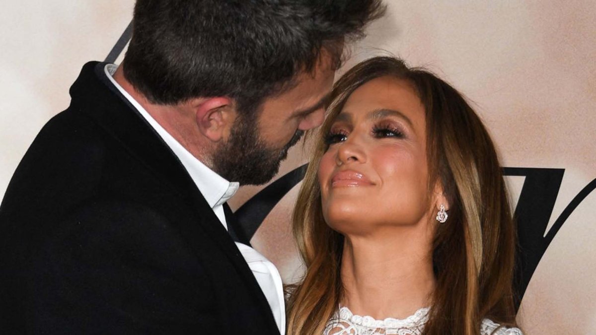 Los “hermosos” detalles que no sabías de la sorpresiva boda entre JLo y Ben Affleck