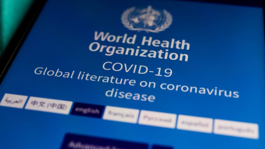 La OMS alerta de una nueva ola de COVID-19 en Europa, similar al 2021