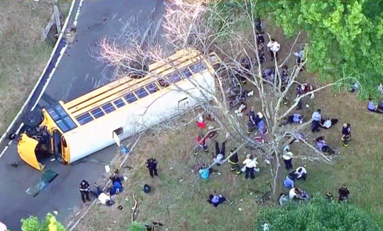 Accidente de bus escolar en EL Bronx, NY, deja más de 30 heridos