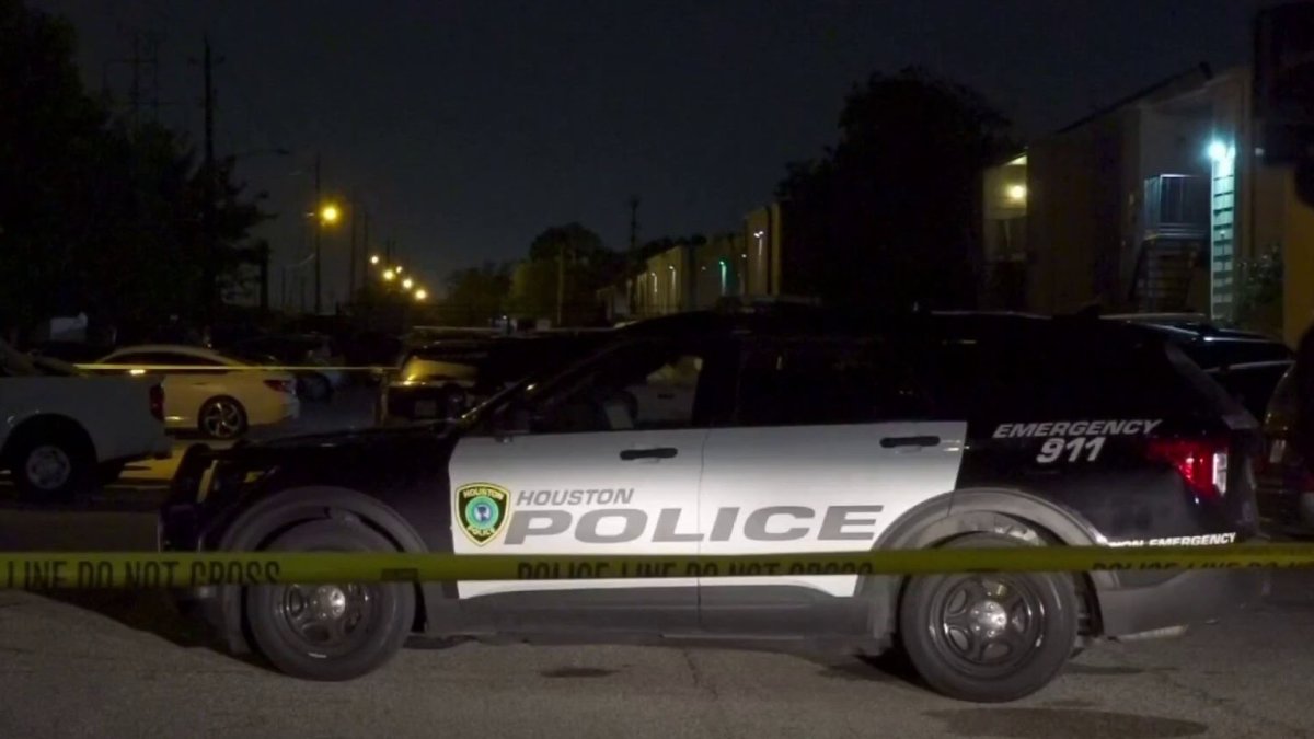 Encuentro de dos amigas termina en riña y muerte en Houston