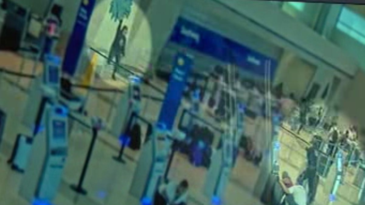 Cargos criminales contra la sospechosa de disparar en el Dallas Love Field