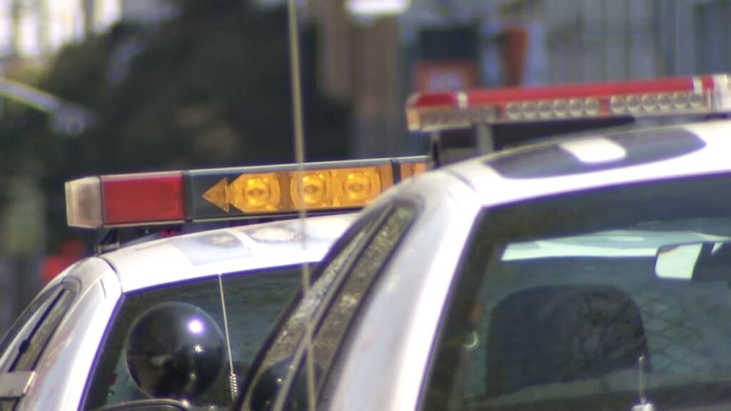 pelea termina en tiroteo; 6 heridos fueron transportados a un hospital