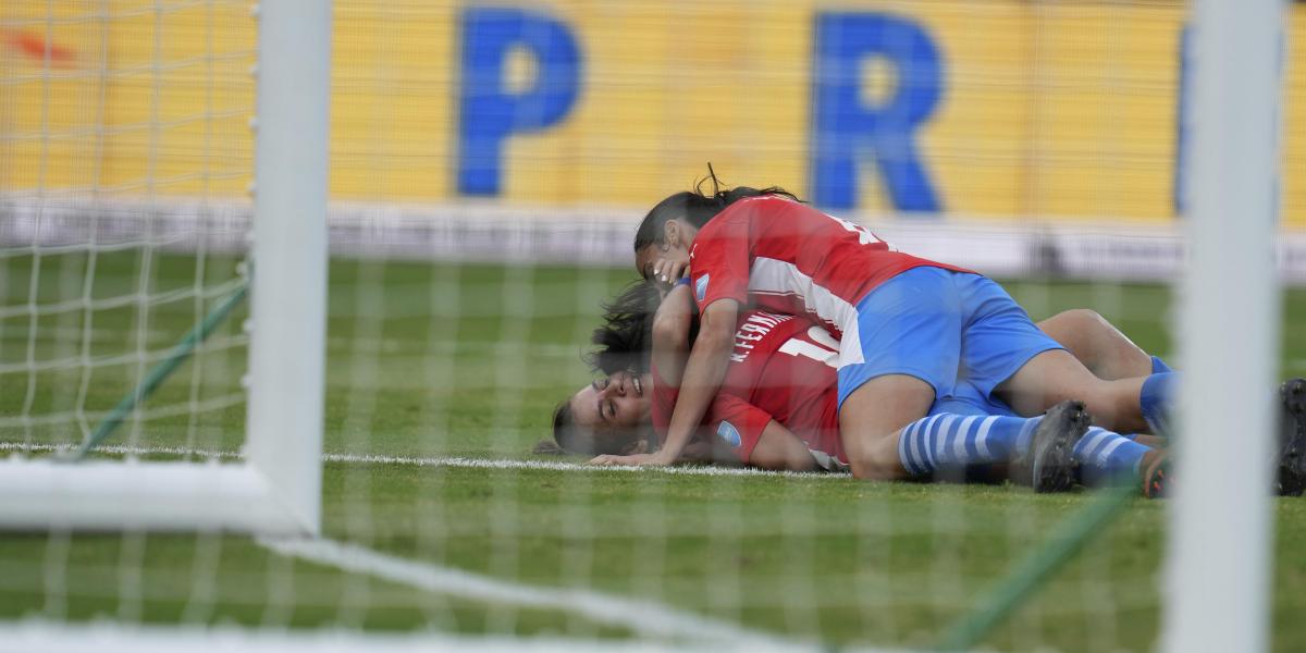 2-0: Paraguay sueña hundiendo a Bolivia