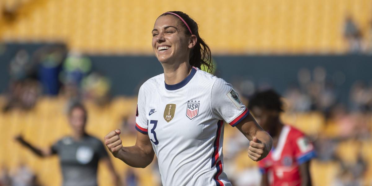 3-0: 'Doblete' de Alex Morgan en el debut de Estados Unidos