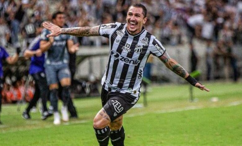 3-1: Corinthians pincha y el Palmeiras se frota las manos