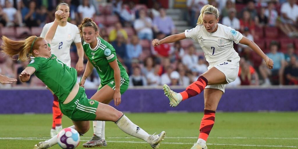 5-0. Inglaterra se da un festín mientras espera rival