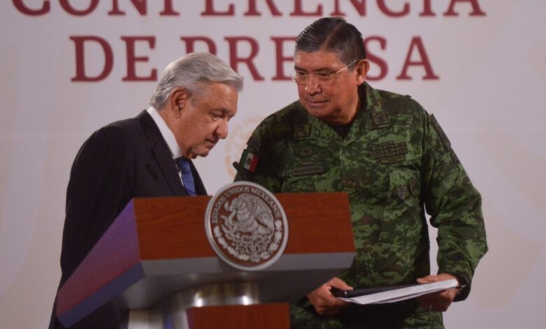 AMLO: se puede posponer homenaje a soldados caídos en "guerra sucia"