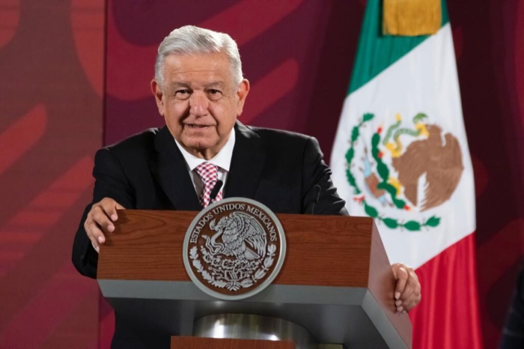 Aconseja AMLO a Biden dejar miedo de lado y regularizar a migrantes