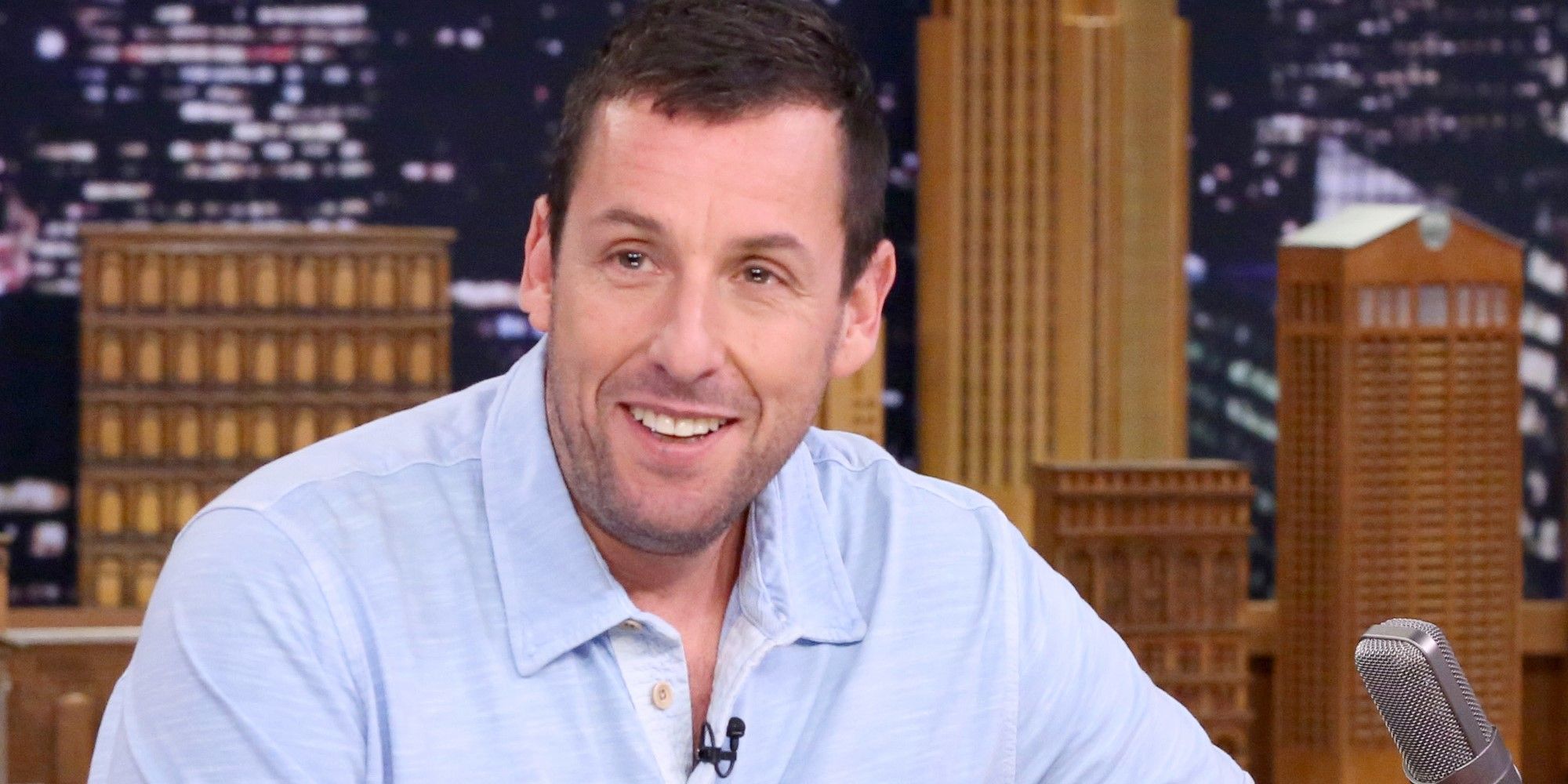 Adam Sandler y su familia están haciendo una película de Bat Mitzvah para Netflix