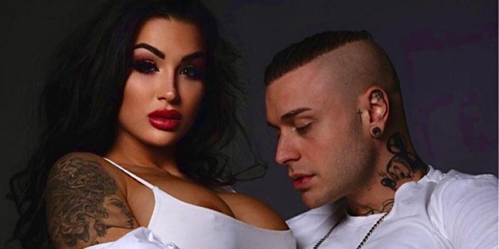 Adrián Rodríguez lanza un nuevo proyecto junto a su novia, actriz de cine para adultos