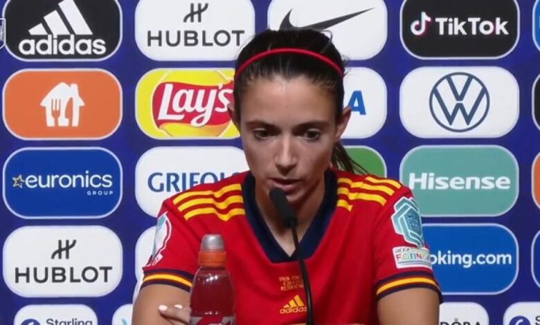 Aitana Bonmatí: "Cuando las cosas van mal dadas, salen los equipos"