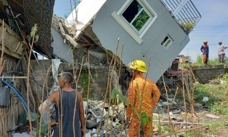 Al menos 5 muertos terremoto de 7.1 en Filipinas | Video