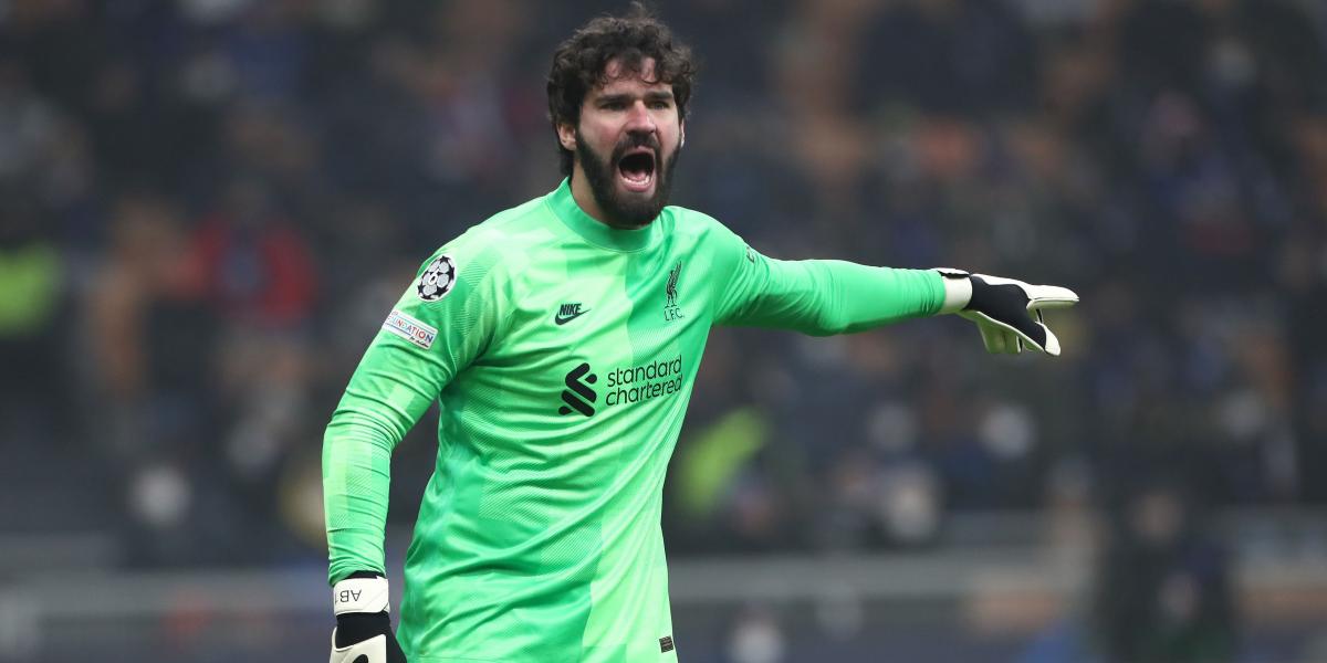 Alisson se pierde el amistoso ante el Salzburgo y es duda frente al City